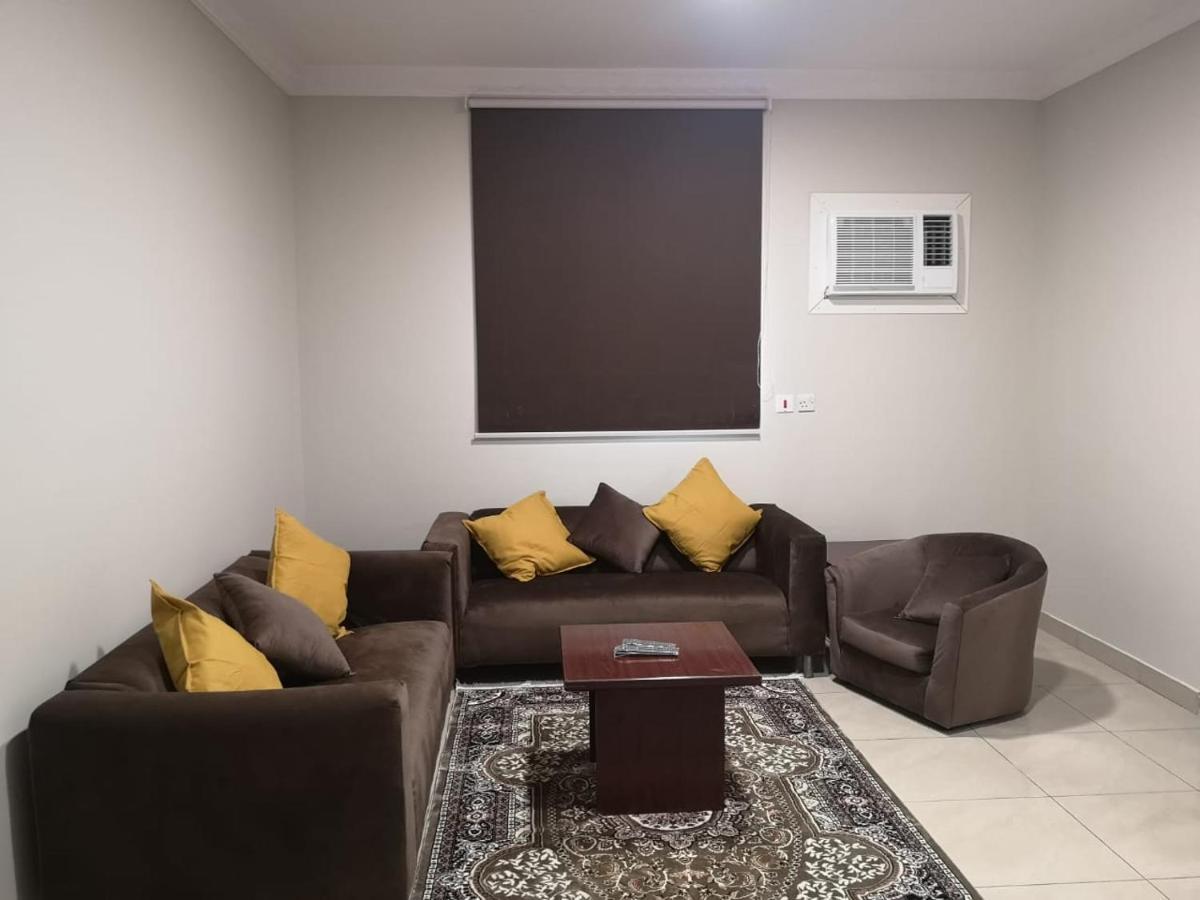 Nozol Al Toot Furnished Units Aparthotel Riyadh Exterior photo